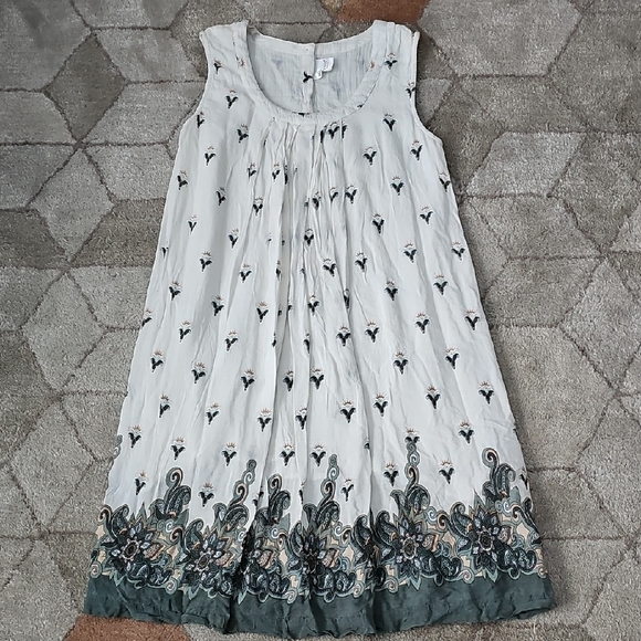 Yo Baby White and Green Sleeveless Dress - Picture 1 of 1